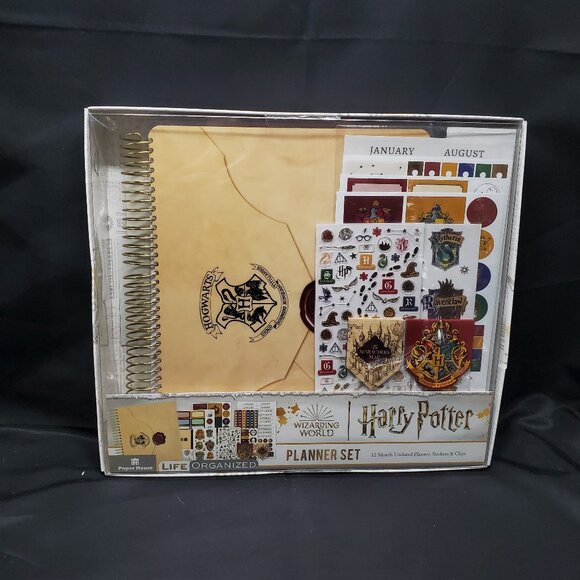 Paper House Productions Harry Potter Hogwarts Letter 12 Month Undated Planner - Picture 1 of 6